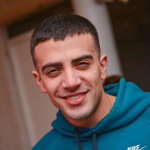 Meet your Posher, Stefan